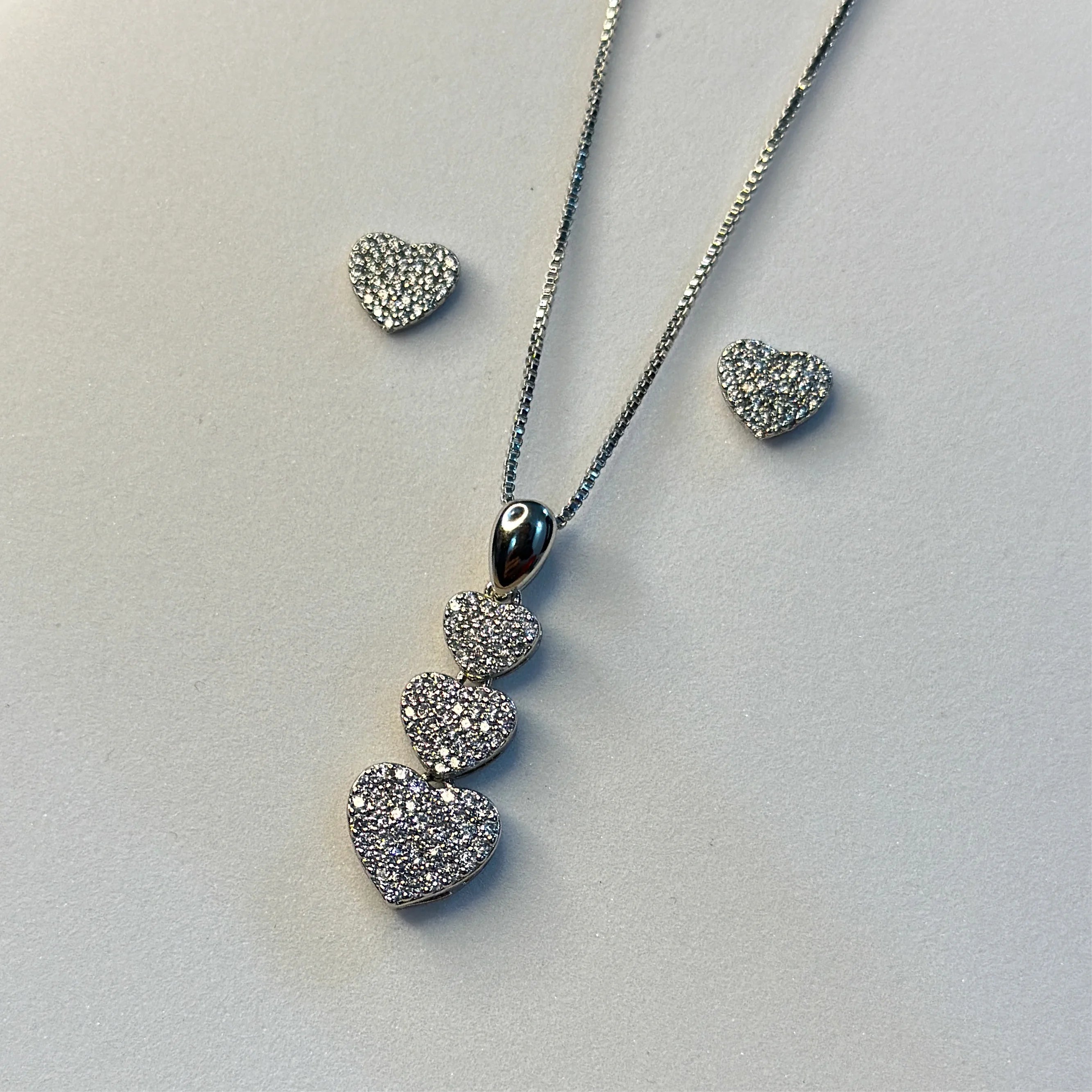 Linked Hearts Silver Stone Locket Set