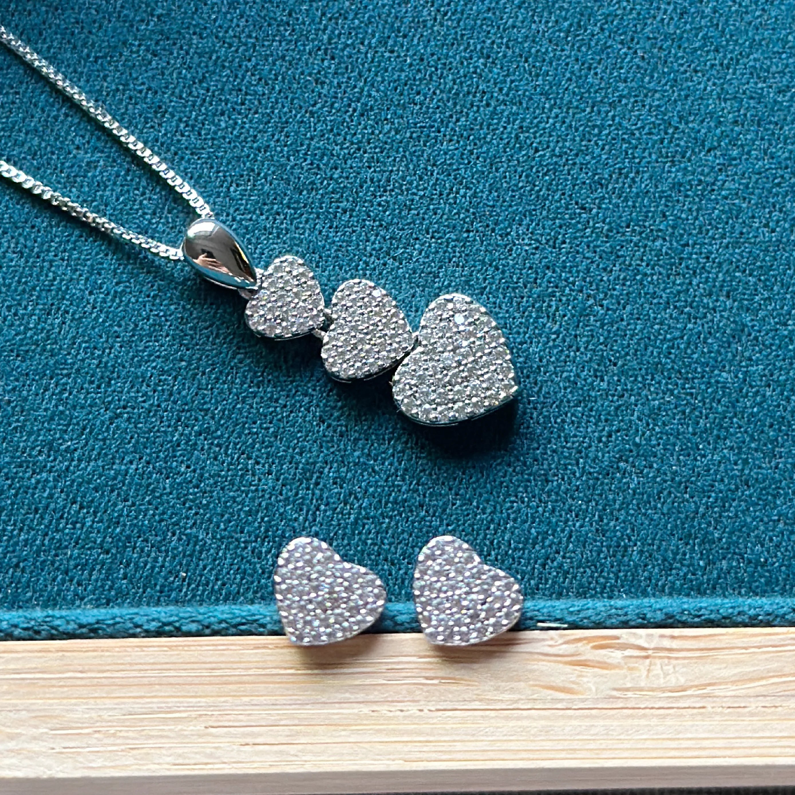 Linked Hearts Silver Stone Locket Set