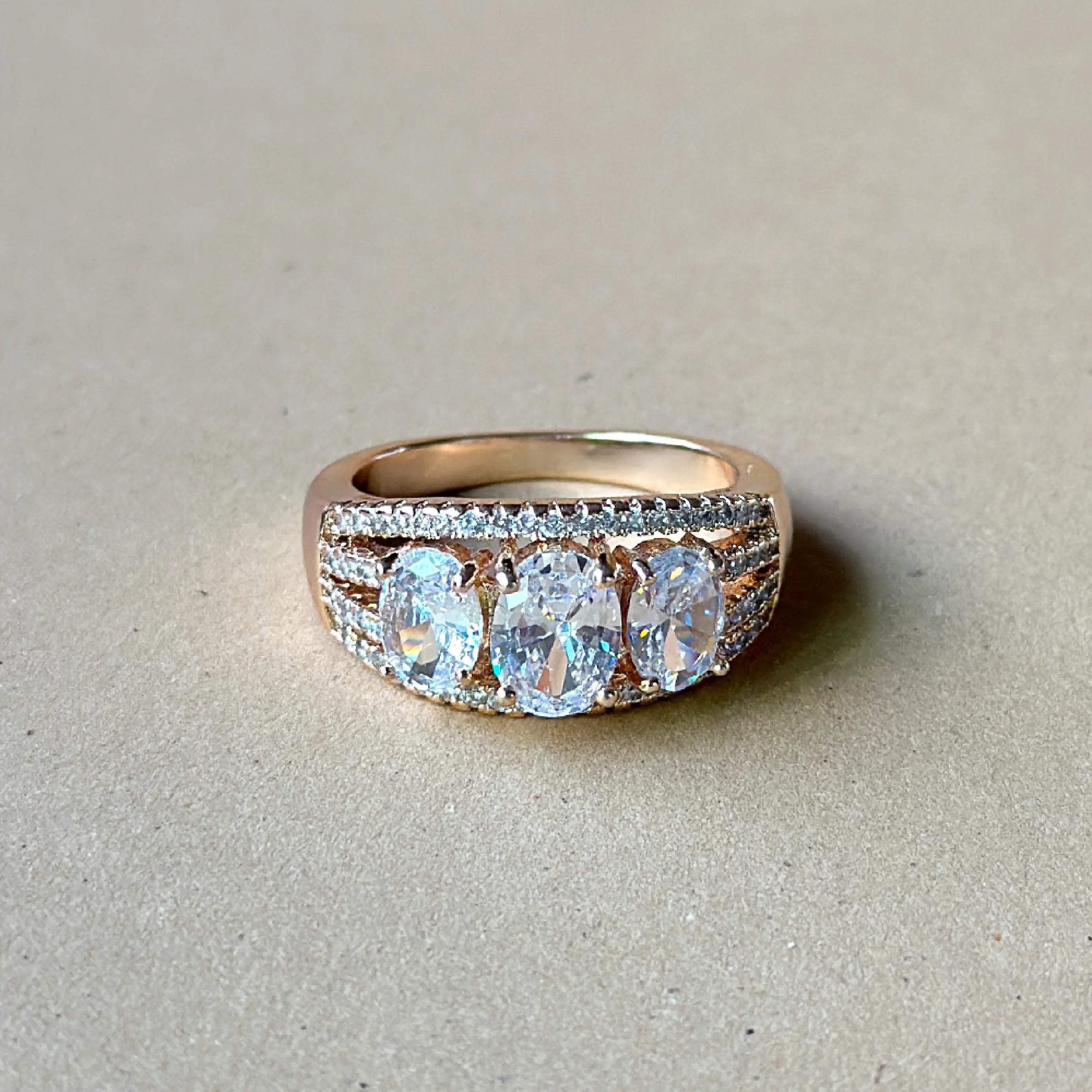 Radiant Oval-Cut Pavé Accent Rows Gold Ring