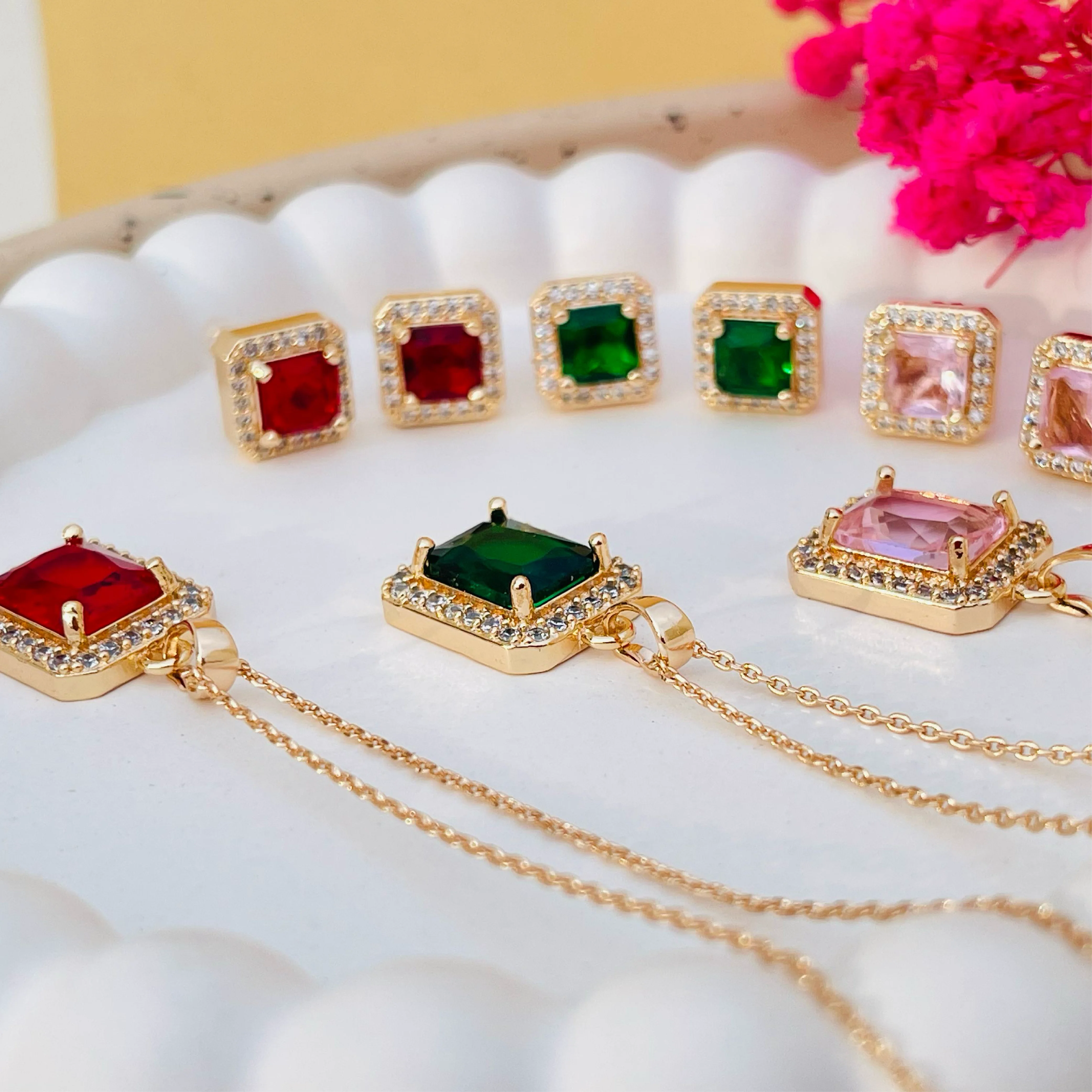 The Majestic Jewel-Toned Princess-Cut Locket Set