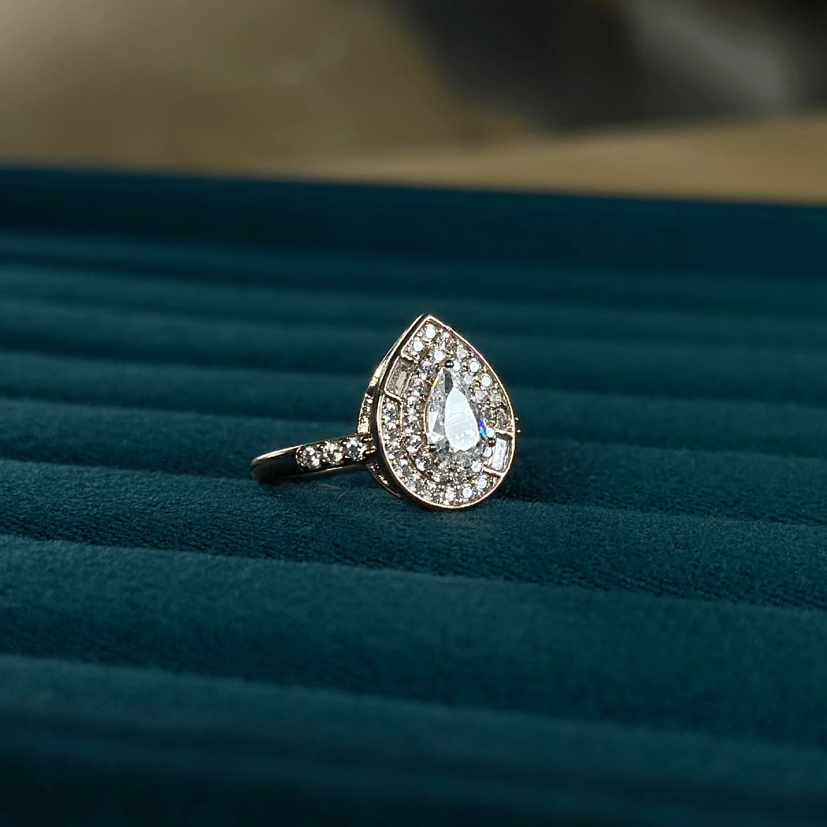 Crystal Dewdrop Teardrop Halo Ring