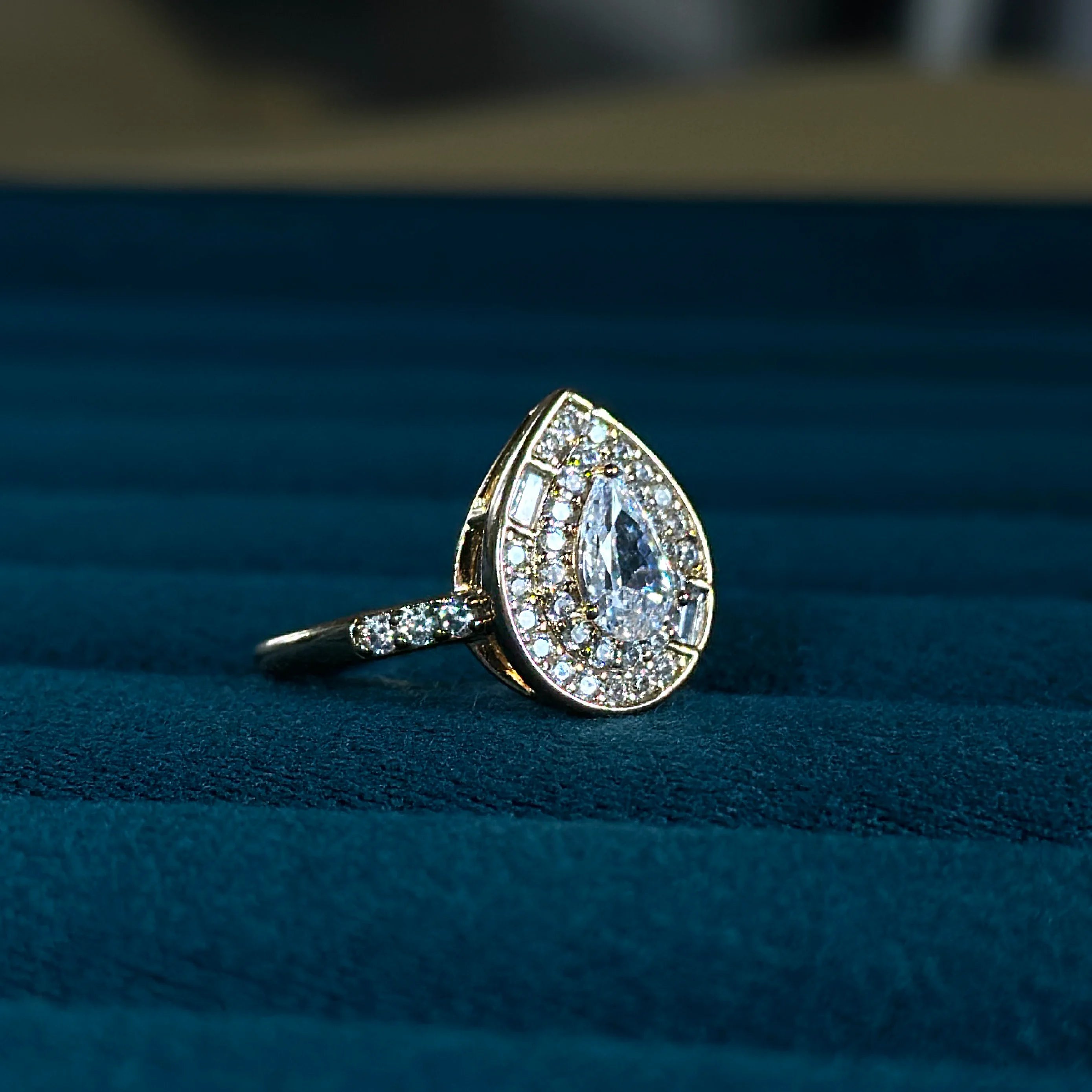 Crystal Dewdrop Teardrop Halo Ring