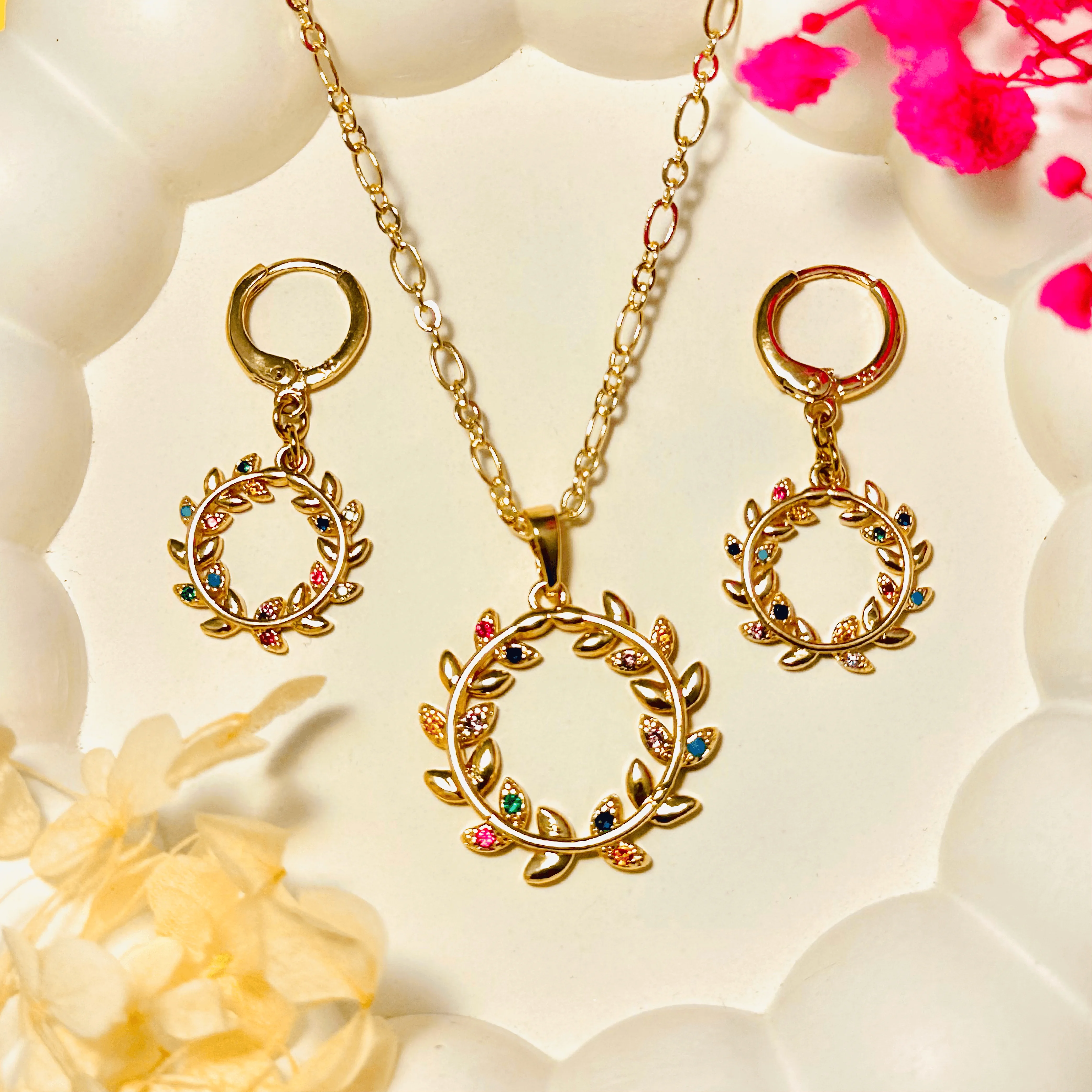 Ethereal Dreamcatcher Micro-Stone Locket Set