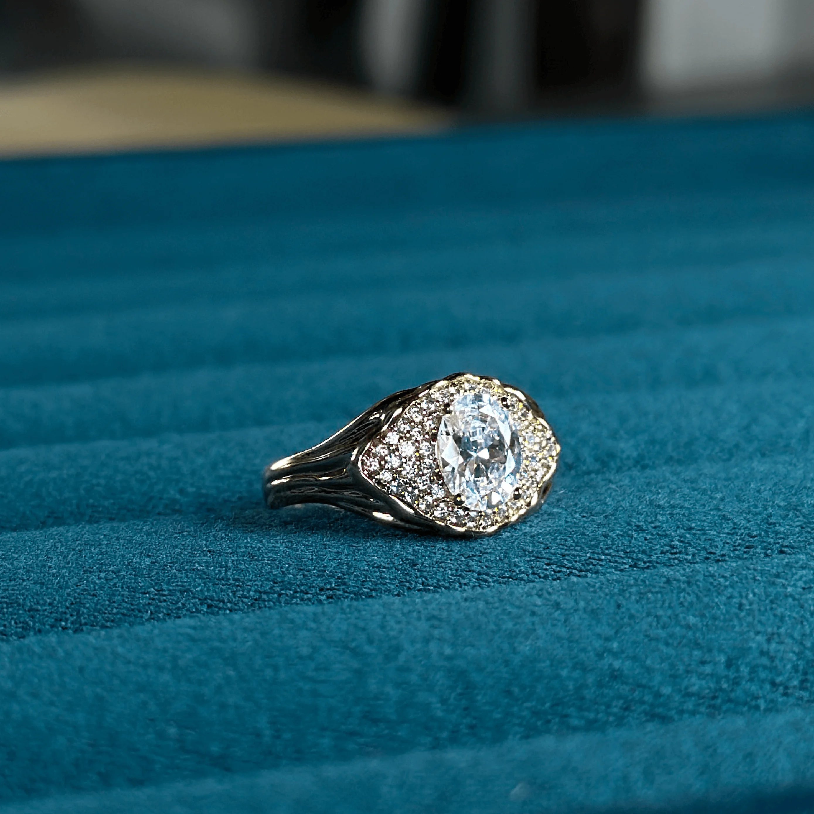 Celestial Gaze Eye-Shaped Statement Ring