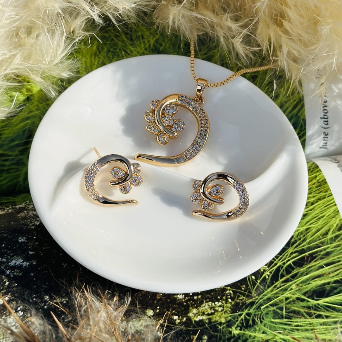 Golden Swirl Set