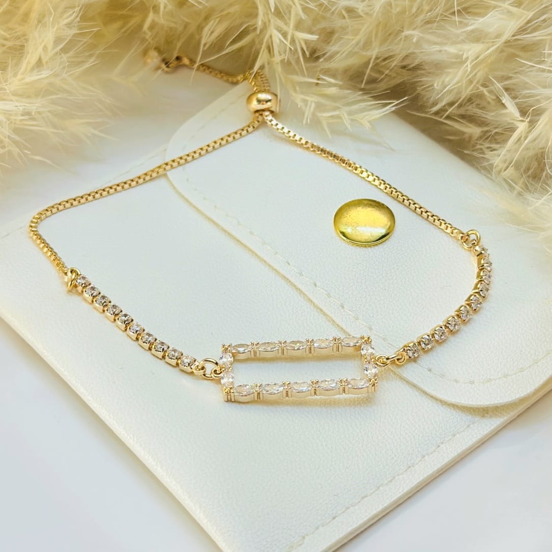 Minimalist Chic Frame Bracelet