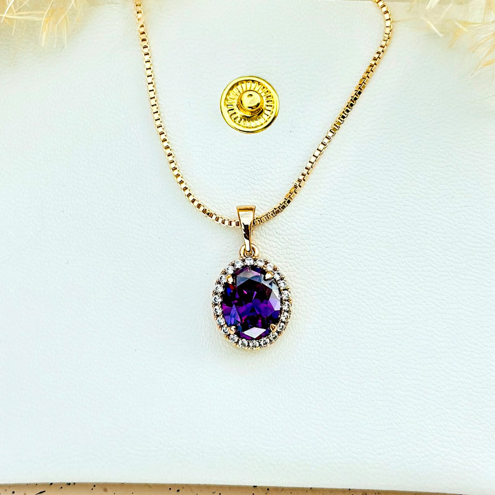 The Crystal Halo Gemstone Pendant
