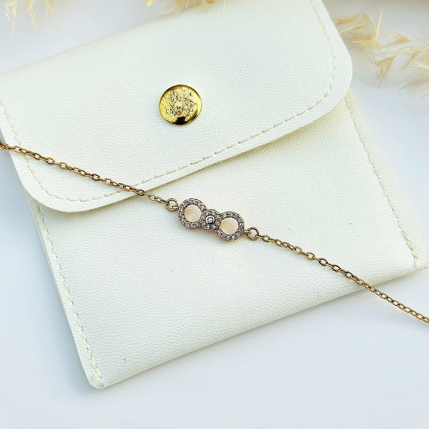 The Entwined Loops Crystal Bracelet