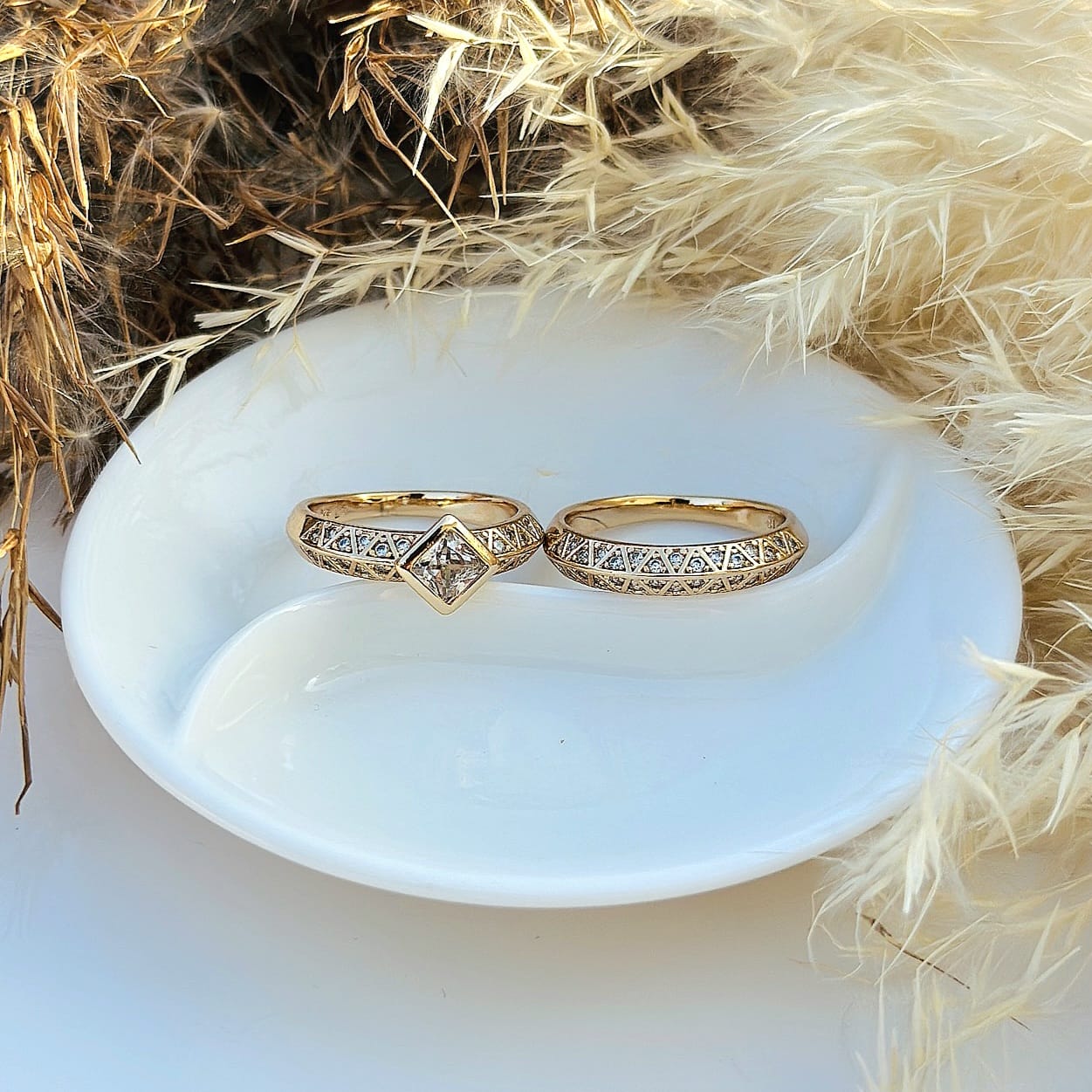 The Labyrinth Solitaire & Band Duo Set