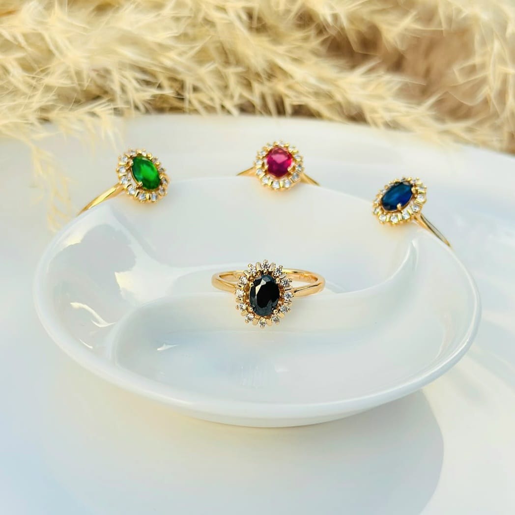 The Royal Crown Halo Rings