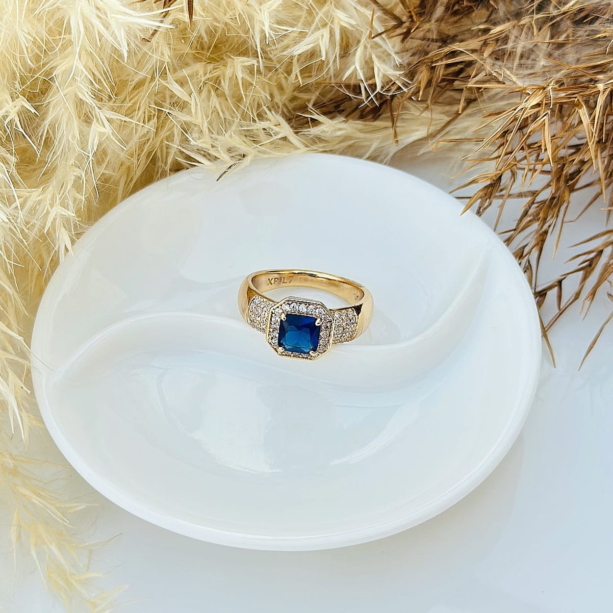 The Royal Sapphire Radiant Ring
