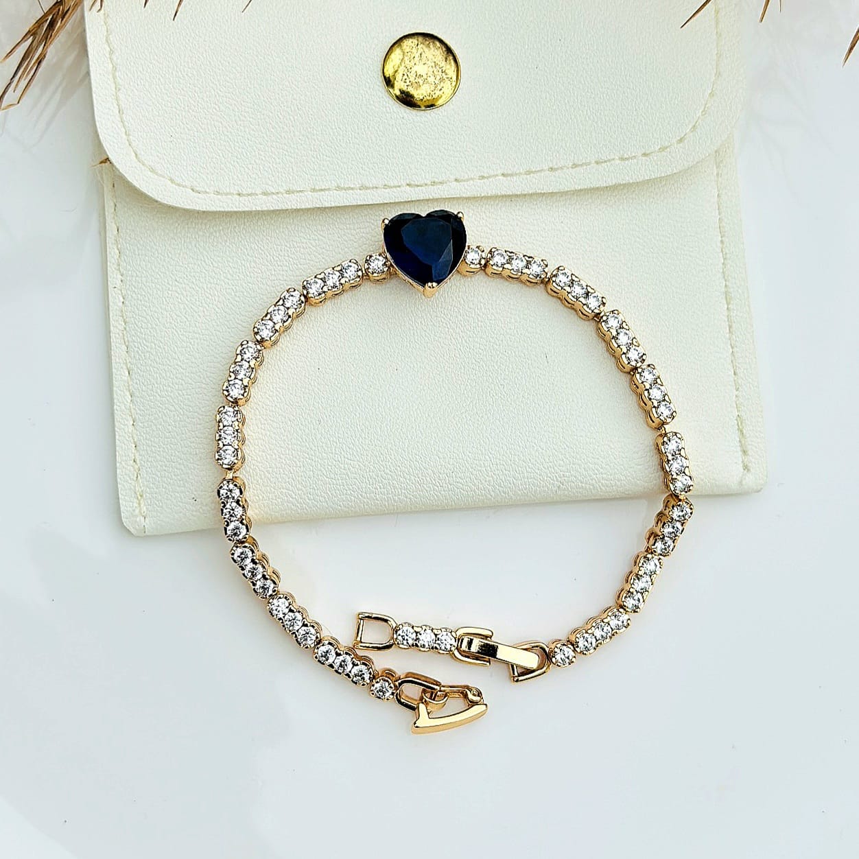 The Sapphire Heart Crystal Bracelet